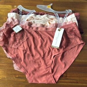 SALE❗️$5-$7-$9❗️4 PANTIES Nude- NWT - Size Large